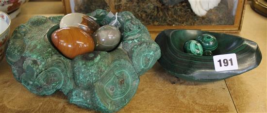 Large rough-hewn malachite ashtray/bowl, another malachite ashtray & 5 specimen eggs